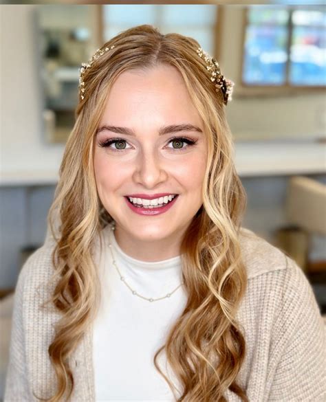 How to achieve radiant, elegant bridal makeup that truly lasts all day?