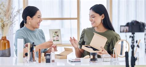 Premium Photo | Beauty influencer makeup review blog and social media ...