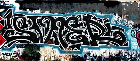 How does a pro artist’s digital portfolio visually define elegance and enhance their artistry?