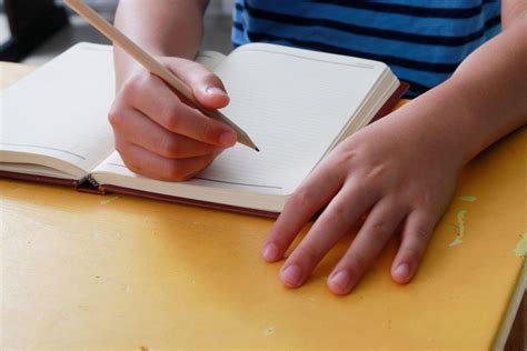 4 Quick Tips to Improve Writing - Mind Stretcher