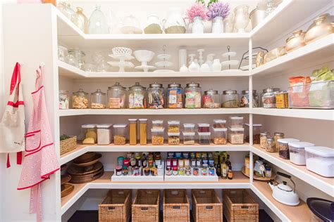 Organized Pantry | Honey We're Home