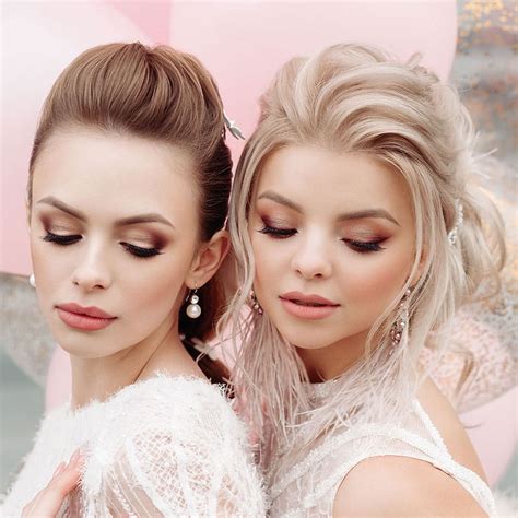 How to achieve flawless, long-lasting bridal makeup artistry for a full day of elegance?