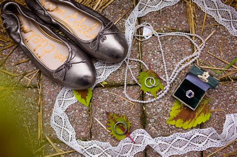 Which bespoke details truly elevate a bridal look with refined artistry?