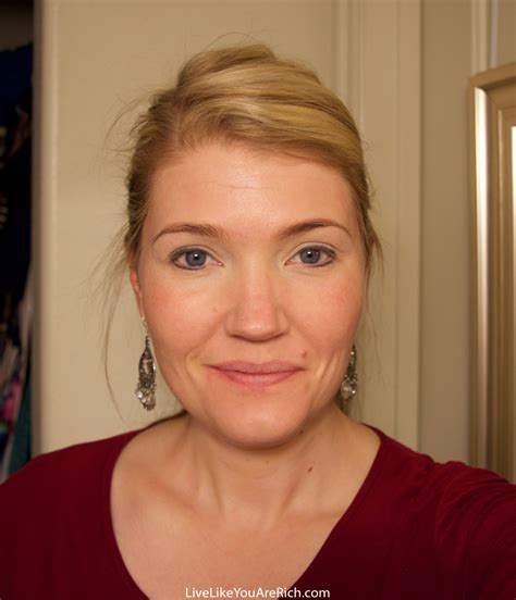 9 Tried and True Makeup Techniques + My Own Makeup Routine - Live Like ...