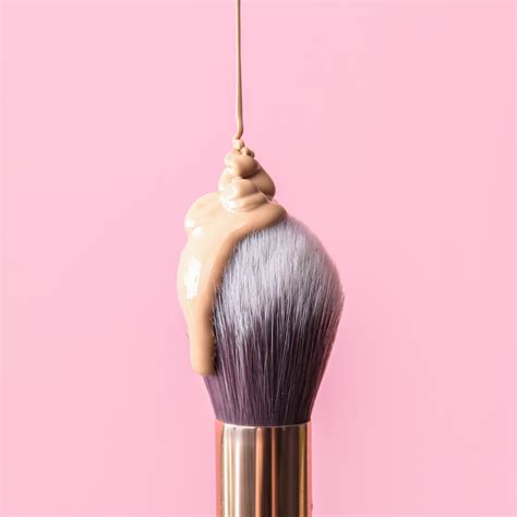 How To Apply Foundation Like A Pro Makeup Artist - Reviews by Kathy