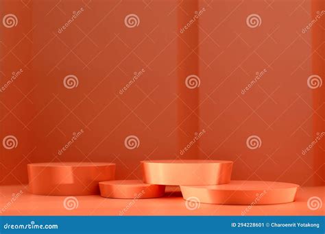 For ‘elegance defined’, what’s the optimal number of showcase pieces in a Pro Artist Portfolio?