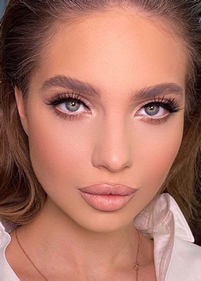 49 Incredibly Beautiful Soft Makeup Looks For Any Occasion : Soft Neutral