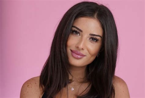 Enroll For Advanced Makeup Techniques Course In Dubai, UAE