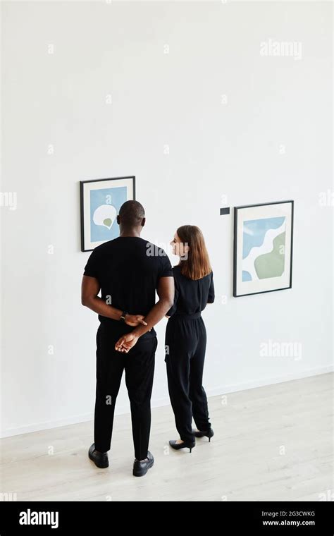 Beyond images, what elegant details elevate a portfolio for discerning art collectors?