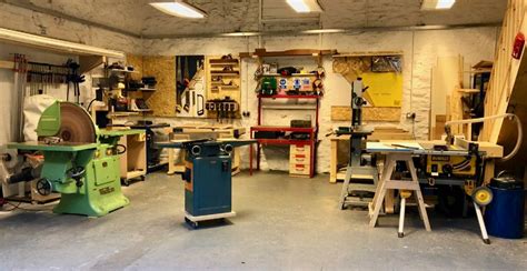 What workshop strategies ensure personalized artistry for a flawless finish?