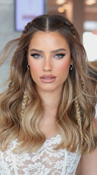 Radiant Bridal Makeup Ideas for Your Perfect Wedding Day : Boho Chic Bride