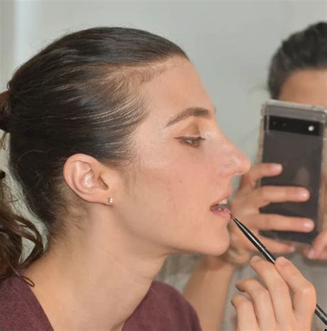 Personalised Makeup Classes - MAKEUP ARTIST