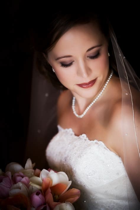 Bride Wedding Pictures: Beautiful Bride Pictures