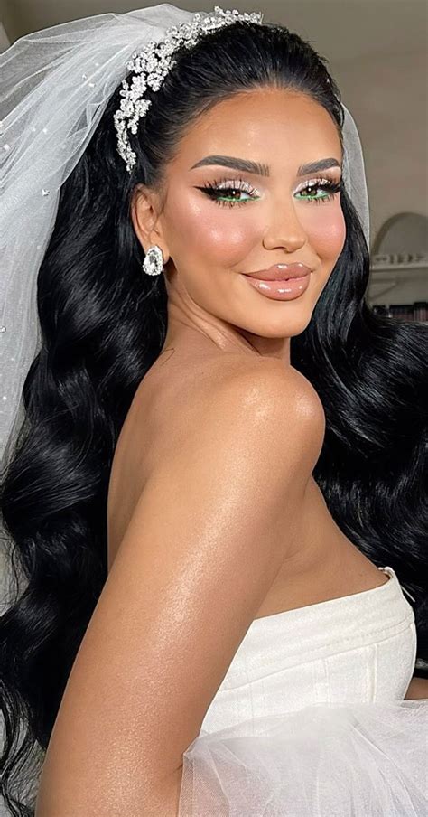 What artistry tips guarantee elegant, photo-ready special occasion hair and makeup?