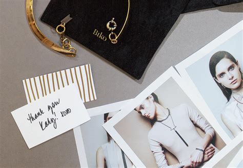 How To Create The Perfect Unboxing Experience For Your Online Store - Sufio