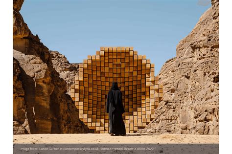 5 Ways to Display Art Pieces in Exhibitions