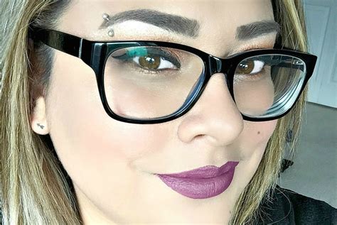 5 Tips to Create a Signature Makeup Look for Yourself - Whispered ...