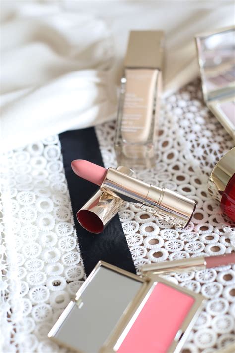 Flawless Bridal Wedding Makeup - Inthefrow