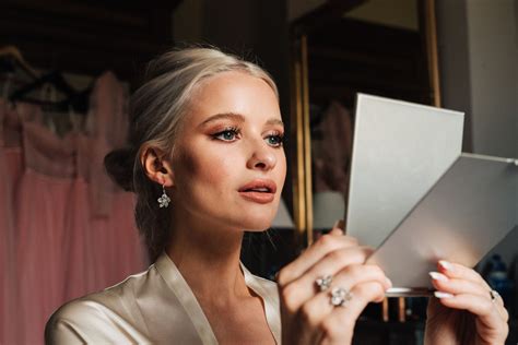 What artistry ensures elegant, long-lasting bridal makeup from morning to night?
