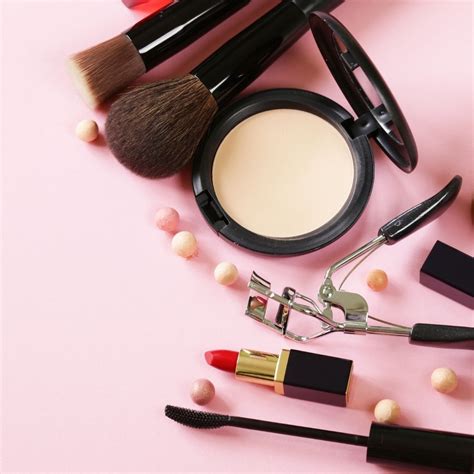 How To Choose a Makeup Brand – LIFESTYLE BY PS