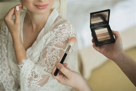 The Best Wedding Makeup Products: Long-lasting and Suitable