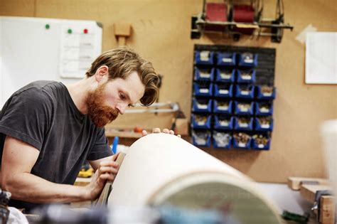 How do workshops customize techniques for individual features, ensuring bespoke elegance?