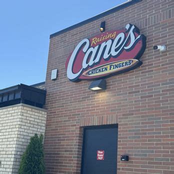 RAISING CANE’S CHICKEN FINGERS - Updated October 2025 - 64 Photos & 59 ...