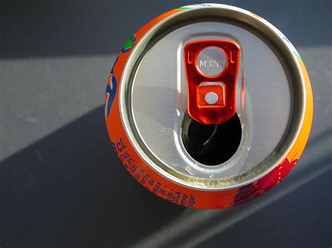 How can a beauty blog define its ‘enhanced artistry’ through unique, elegant content pillars?