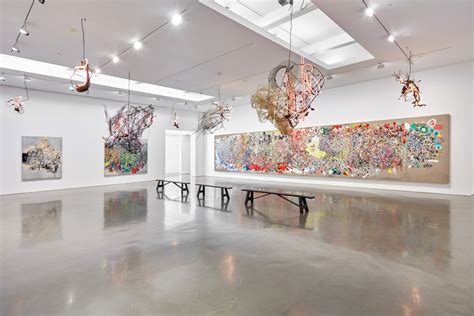 Exhibition : Elliott Hundley Regen Projects | Daily Art Fair