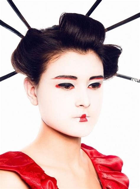 10 Top tips for the Creative Makeup and Hair Artist | Brushstroke