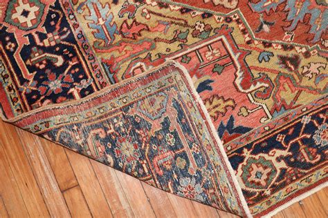 How to find tailored tutorials that enhance unique features for refined elegance?