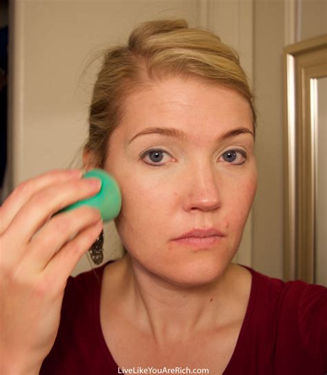 9 Tried and True Makeup Techniques + My Own Makeup Routine - Live Like ...