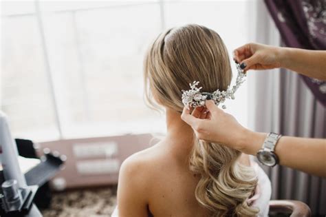 The Ultimate Bridal Accessories Checklist