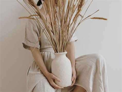 70 Self-Esteem Journal Prompts: Your Way to Confidence