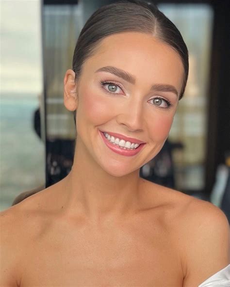 What bridal makeup complements my dress style and enhances natural elegance?