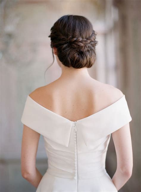 10 Low Bun Wedding Hairstyles for Every Type of Bride