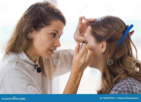 Beauty and Cosmetics Concept - Makeup Artist Doing Professional Make Up ...