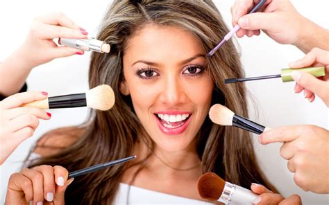 How Your Makeup and Style Choices Affect Your Personal Branding (and ...