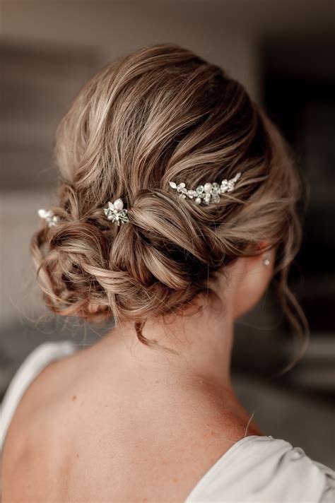 Custom Hand Made Bridal Headpieces and Bridal Accessories