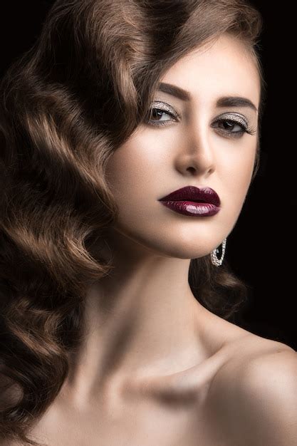 Elegance Makeup Images - Free Download on Freepik