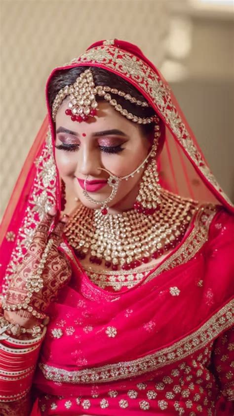 Artistry secrets: How to achieve long-lasting, photo-ready bridal makeup?