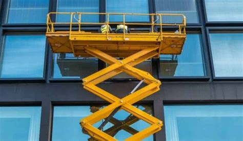 Mobile Elevated Work Platforms (MEWP) - Mazur Safety