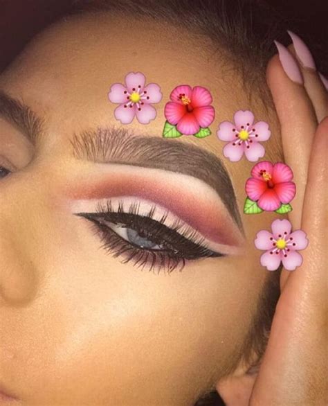 17 Best images about Eye Makeup Designs on Pinterest | Makeup, Eyeliner ...