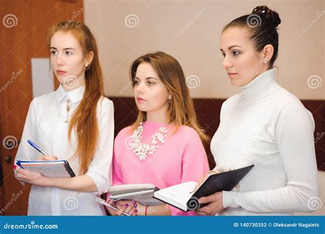 Professional Makeup Teacher Training Her Student Girl To Become Makeup ...