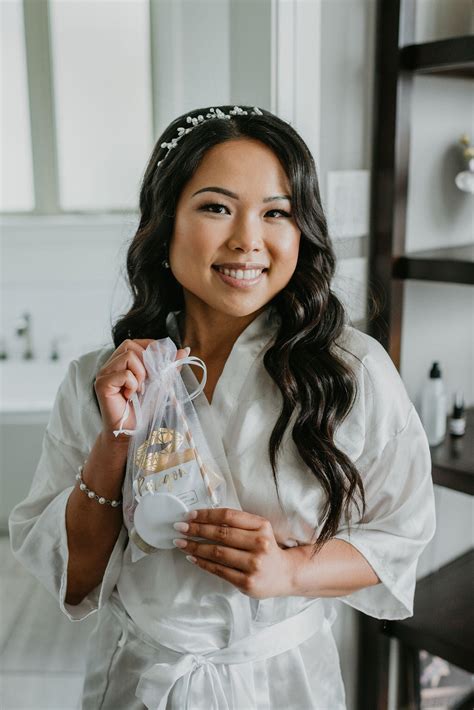 Bridal Touch-Up Kits From Beauty En Route - Mobile Hair and Makeup ...