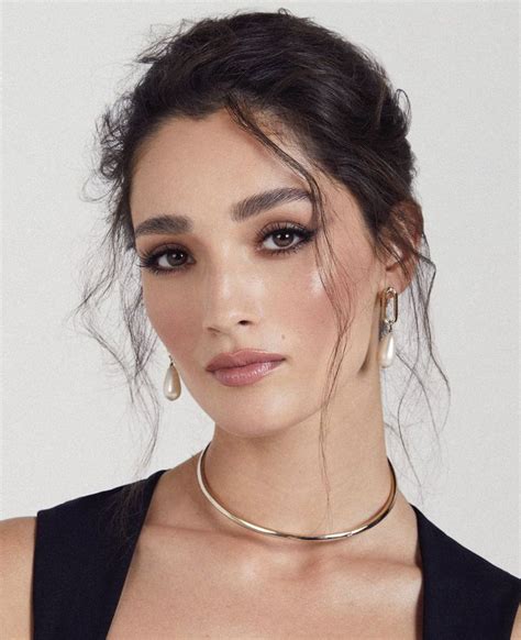 30 Natural Wedding Makeup Ideas for an Understated Look