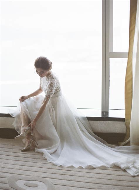 What artistry secrets ensure bridal elegance lasts from ‘I do’ to final dance?