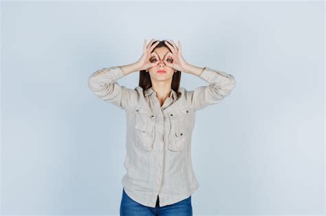 Seeking bespoke makeup artistry? What workshops truly elevate my skill?