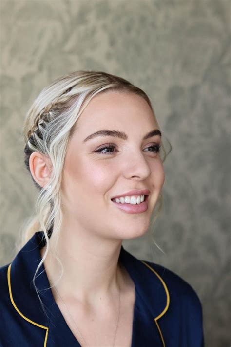 3 Secrets To Create Timeless Bridal Makeup That Lasts Beautifully