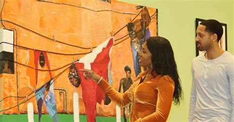 Pro Artist Portfolio: How to best present refined artistry with elegant impact?